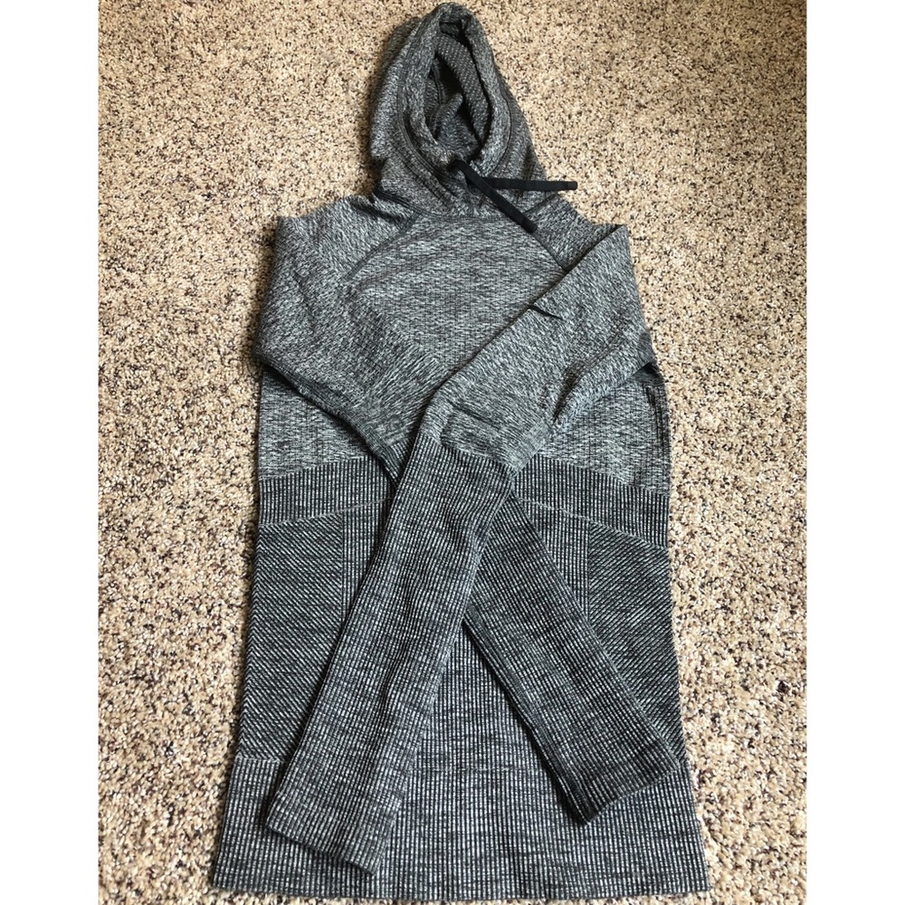 Nike Dri-Fit Hoodie - Grey XS